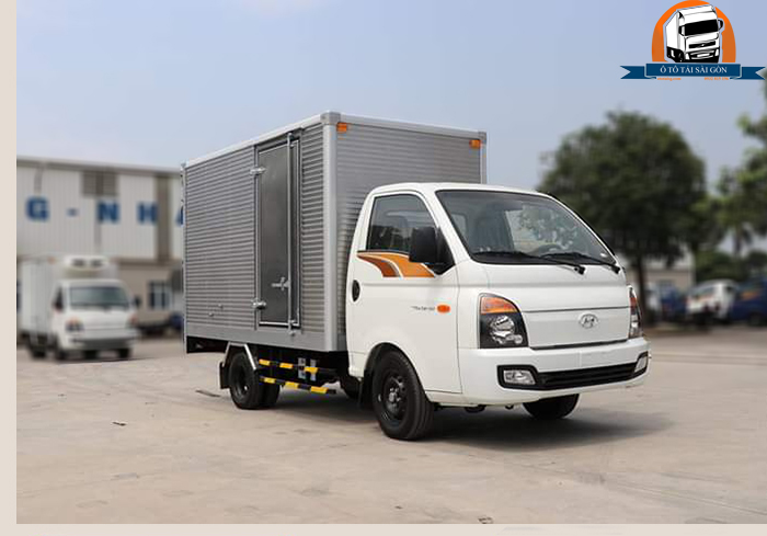 Xe tải Hyundai Porter H150 thùng kín